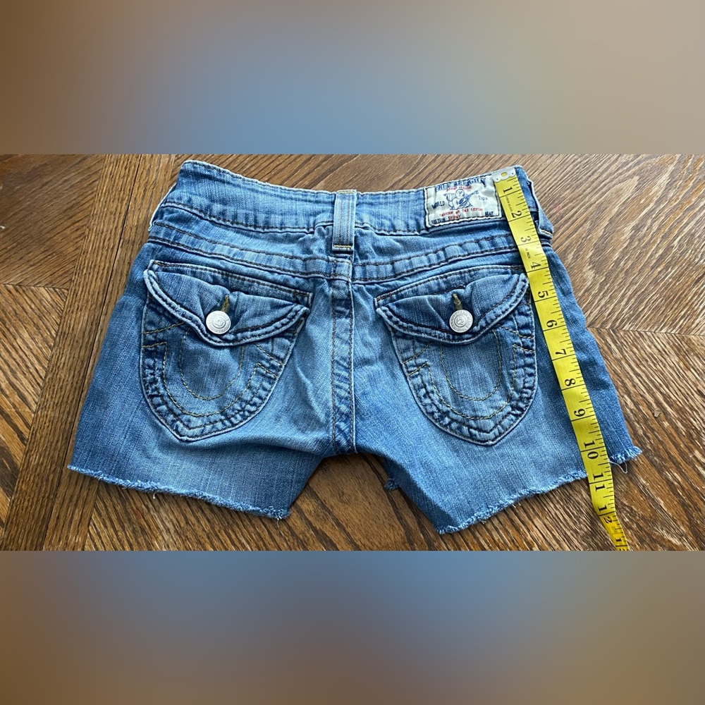 True Religion Pre-Owned Jean Shorts Size 25 “as is” - Picture 6 of 11
